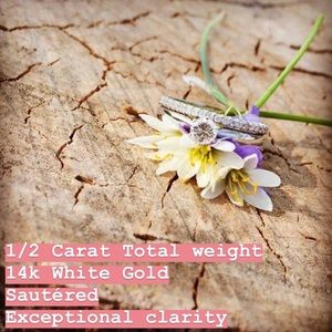 Round Solitaire Wedding Ring Set